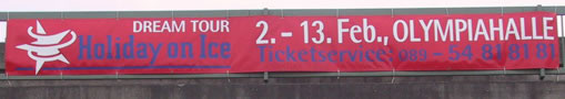 brückenbanner holliday on ice